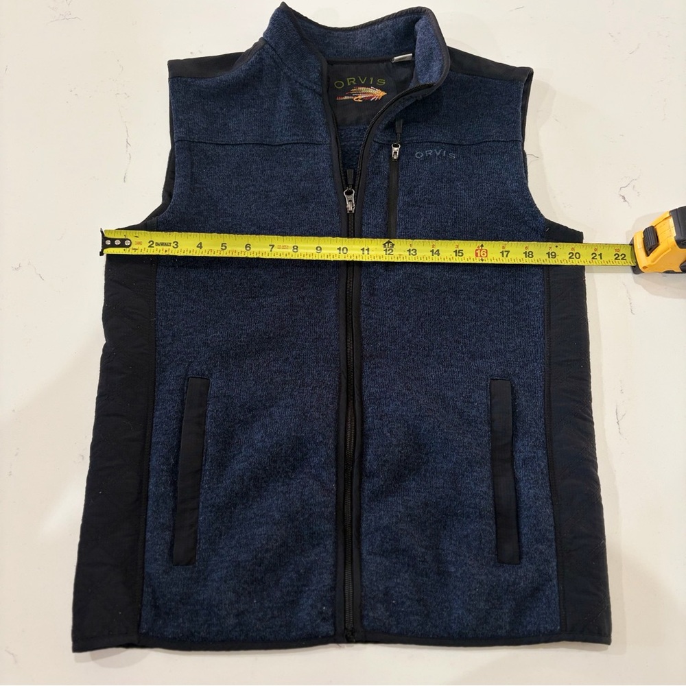 Orvis Black Jacket with Multicolor Embroidered Fly - Picture 5 of 8